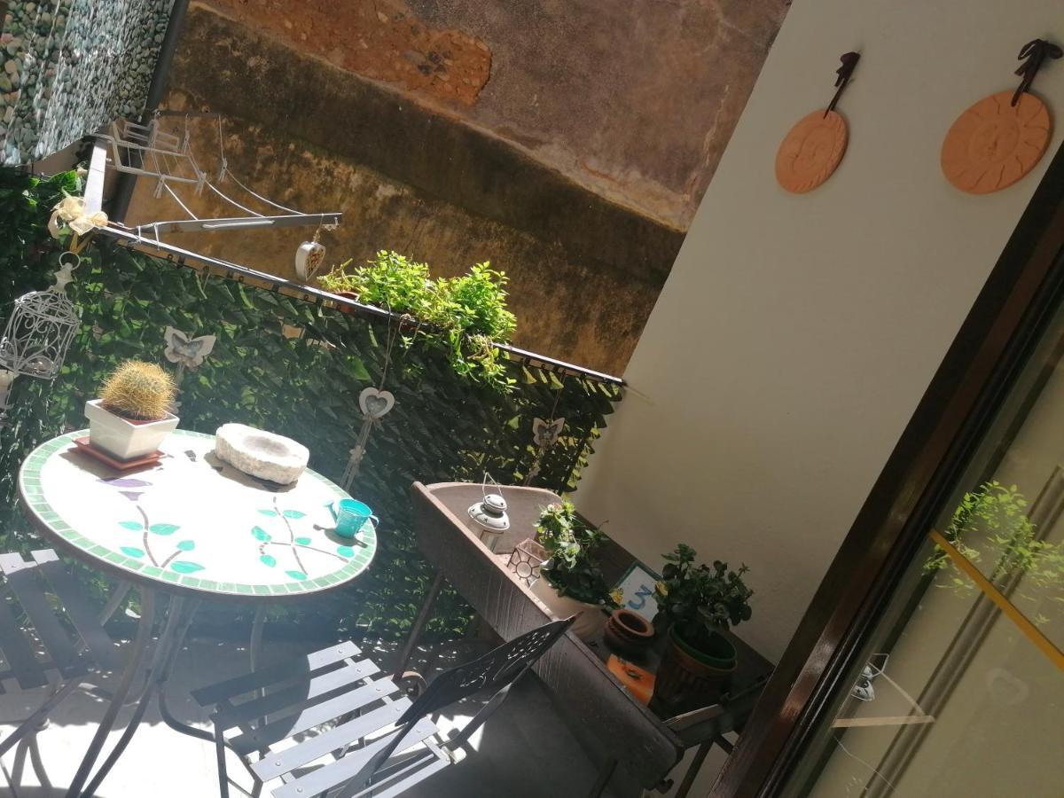 Diletta Oasi Acomodação com café da manhã Catânia Exterior foto